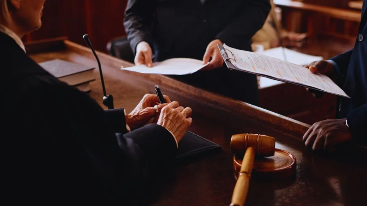 Terroristic Threat Defense Lawyers in Alabama | JB Brown